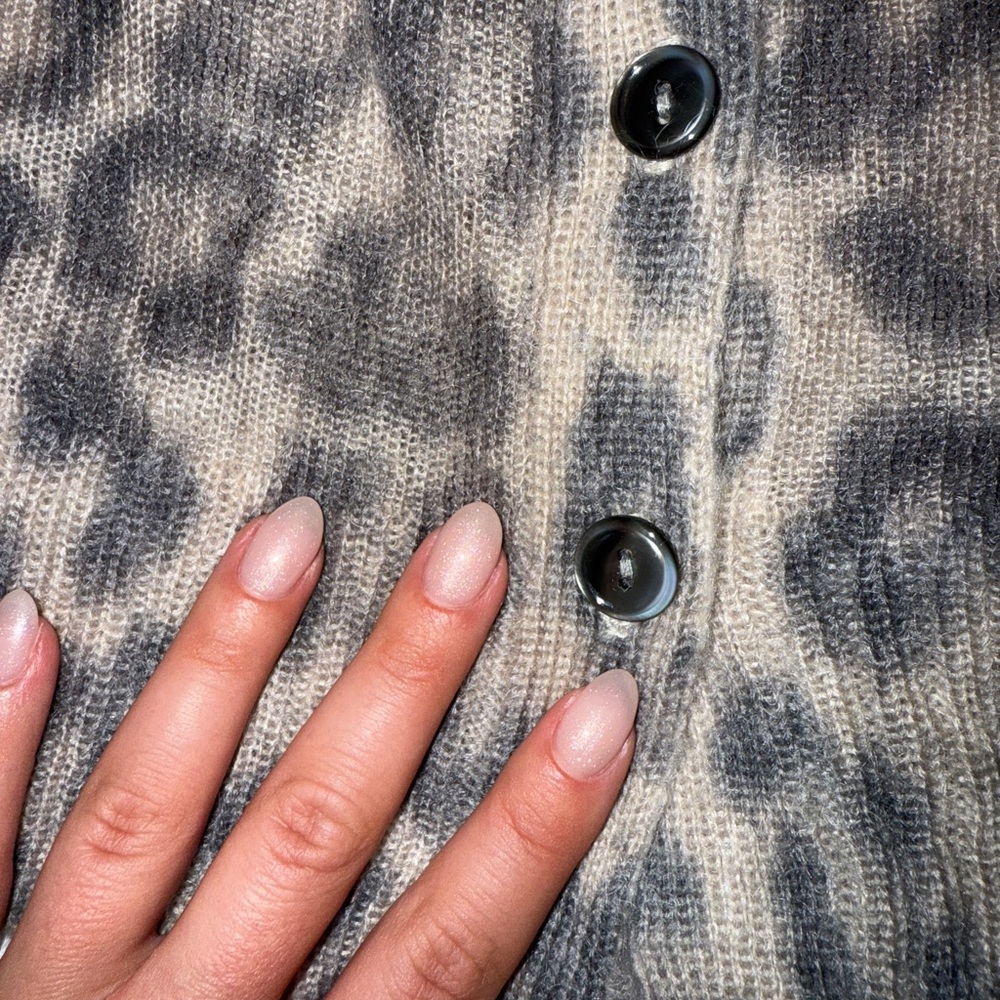 Banana Republic Brown Tan Cardigan Sweater - Picture 2 of 3
